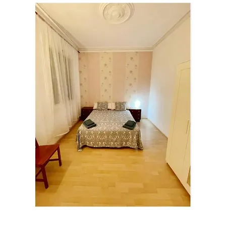Hostel Centric *